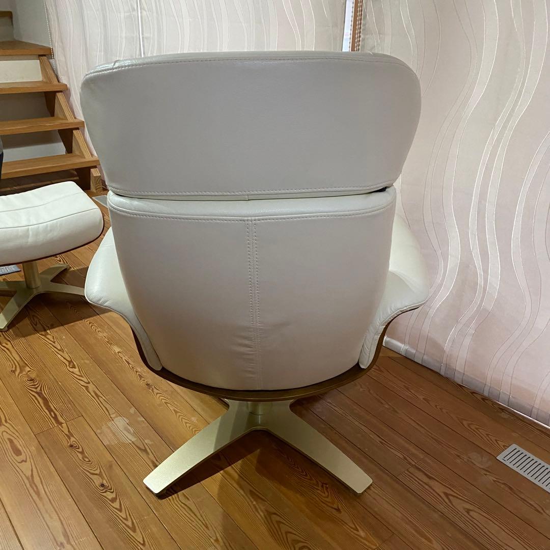 ①関家具　本革　レザー　リクライニングチェア　パーソナルチェア