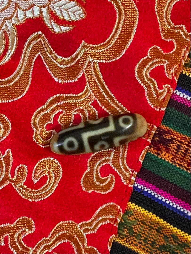 チベットジービーズ 九眼天珠 守護石 Dzi beads