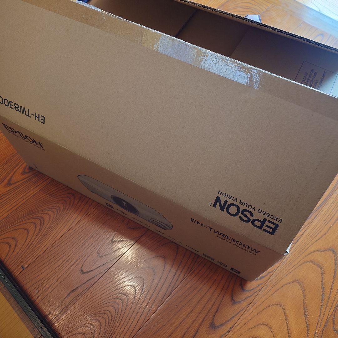 現品限り エプソン EH-TW8300W dreamio 4K ワイヤレス