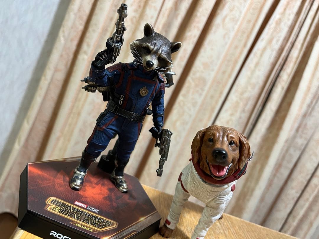 日曜日まで！　ホットトイズ　ガーディアンズオブギャラクシー　ロケット&コスモ