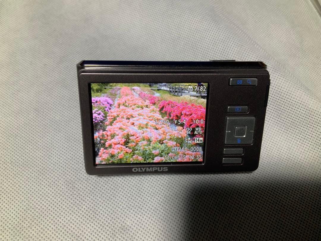OLYMPUS FE-4030 コンパクトデジタルカメラ