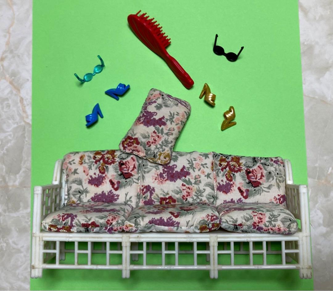 バービー　クリスティ　2体セット　ソファー付き