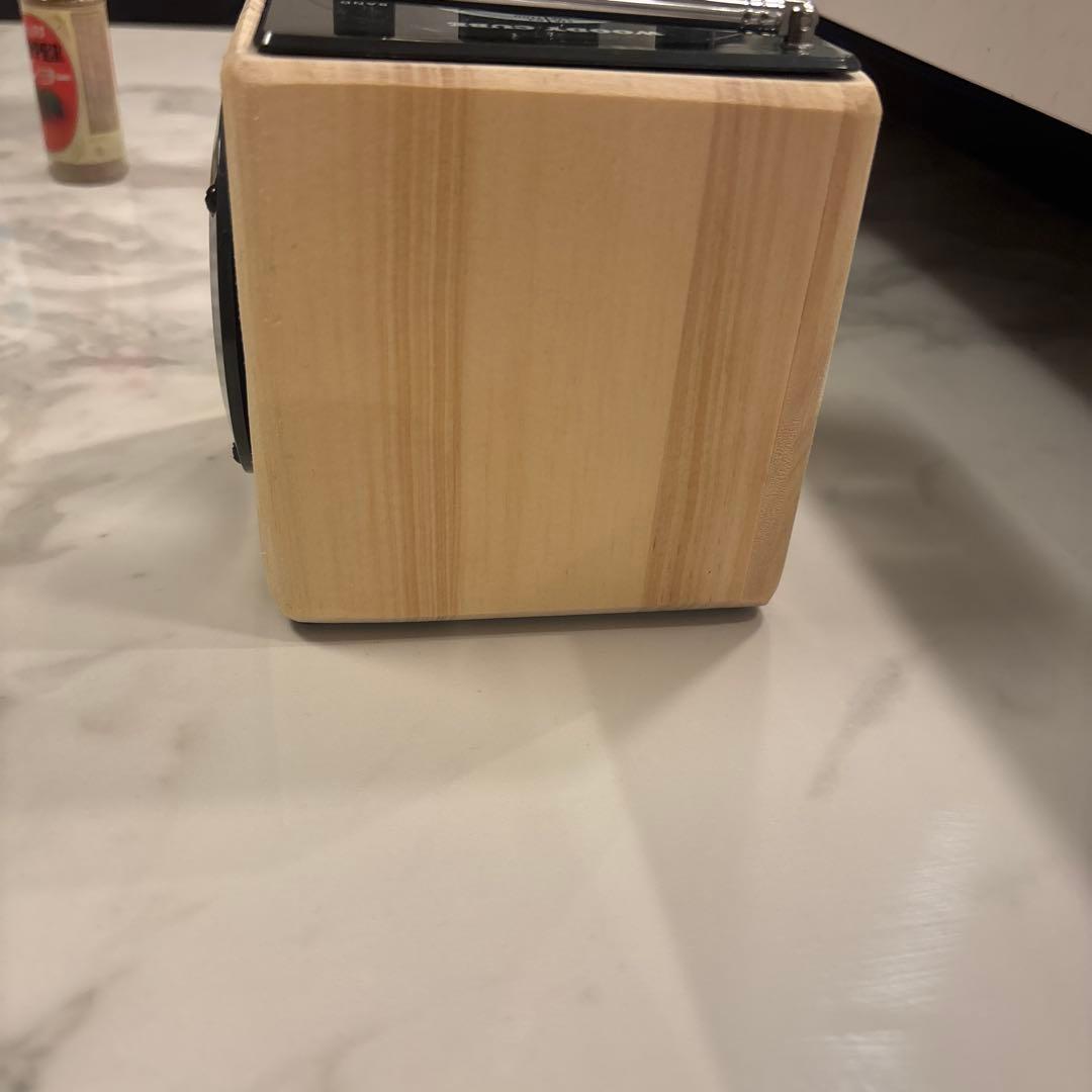 子供が作ったWOODY CUBE ラジオ 山崎