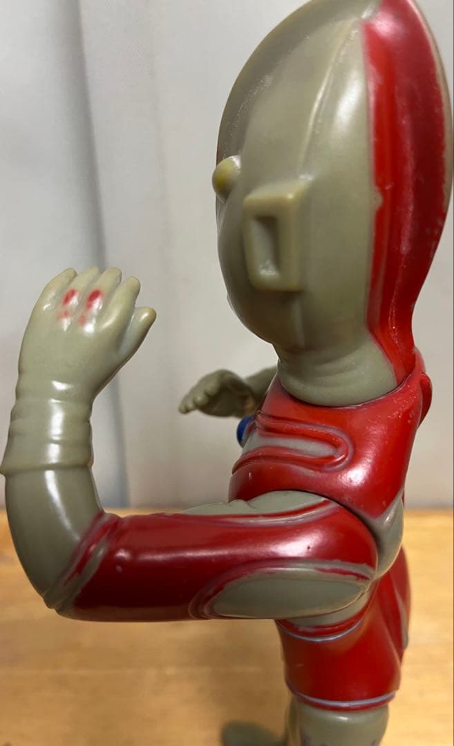 昭和のフィギュア ウルトラマンBullmark 約30cm ジャンク品