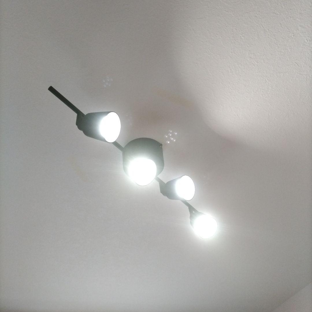 IKEA　クヌートボー　グレー　ほぼ使用せず　リモコンLED4灯付き