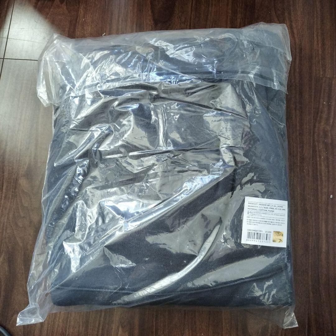 riize sohee K-POP グレー パーカー フォトカード付き　ソヒ