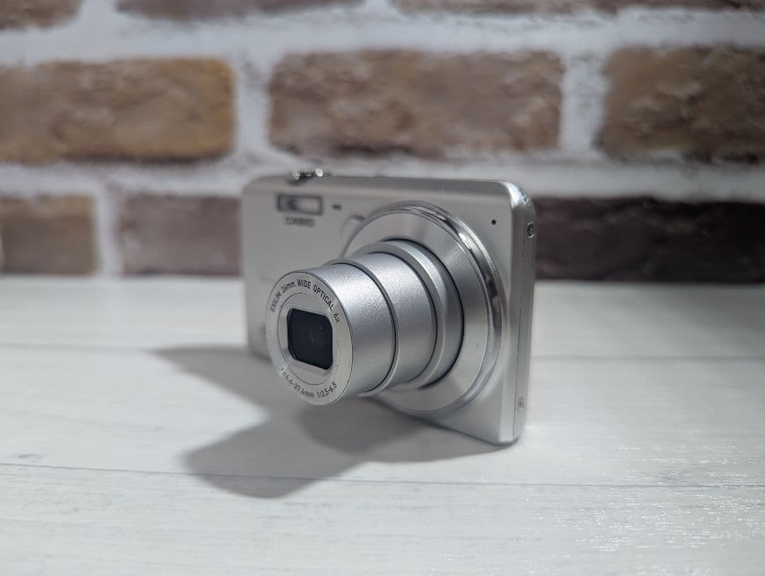 CASIO EXILIM EX-ZS29 デジカメ カシオ シルバー