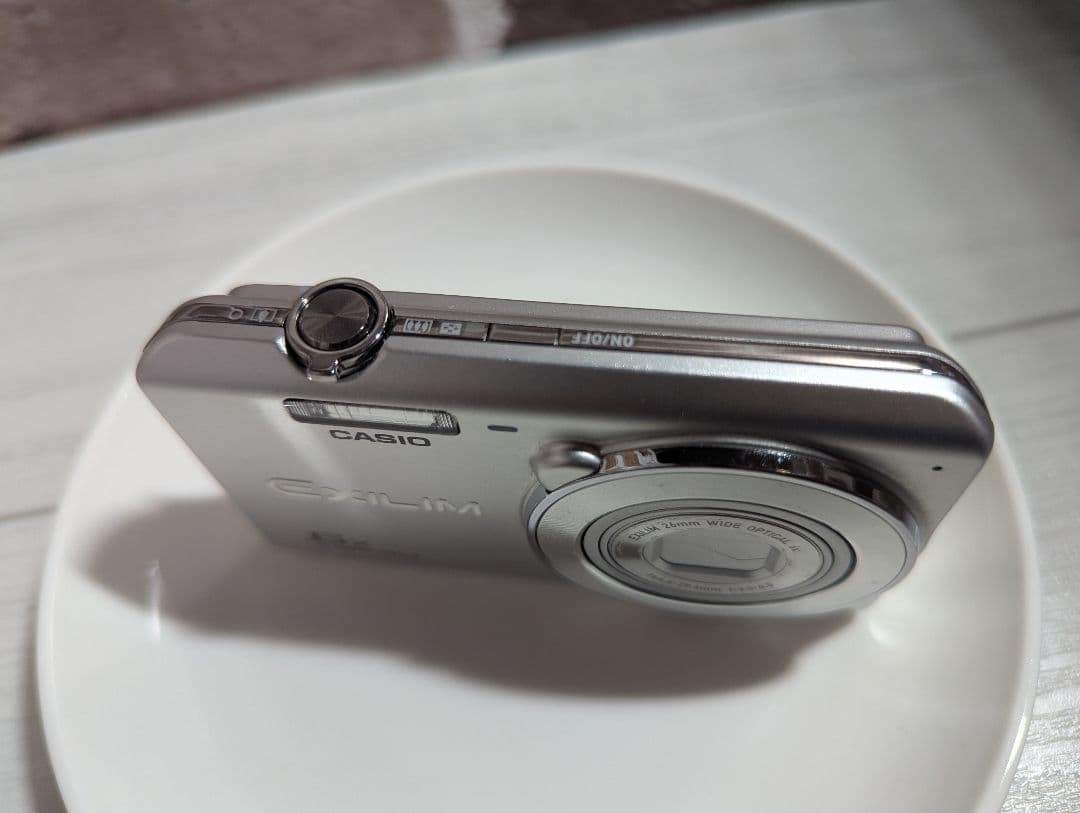 CASIO EXILIM EX-ZS29 デジカメ カシオ シルバー