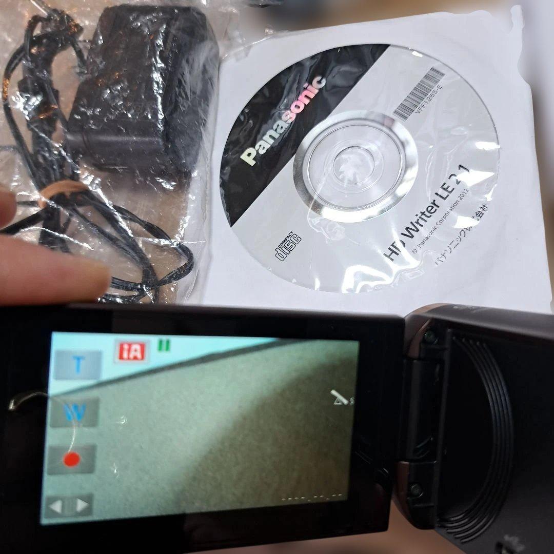 美品　Panasonic HC-V550M-T ビデオカメラ ブラウン