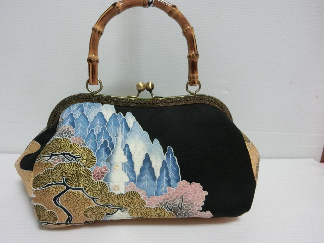 ハンドメイド バンブー 持ち手 がま口 ハンドバッグ 着物地