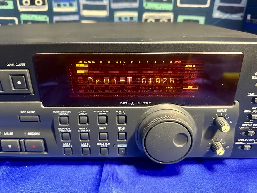 TASCAM　高級プロ業務用ハイレゾDATデッキ　DA-45HR　EX200