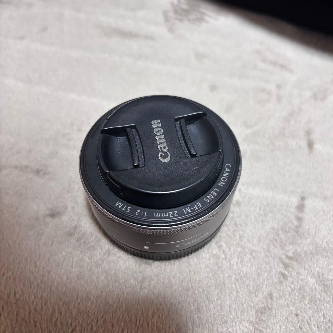 Canon EOS M10 ボディ　単焦点レンズ　付属品