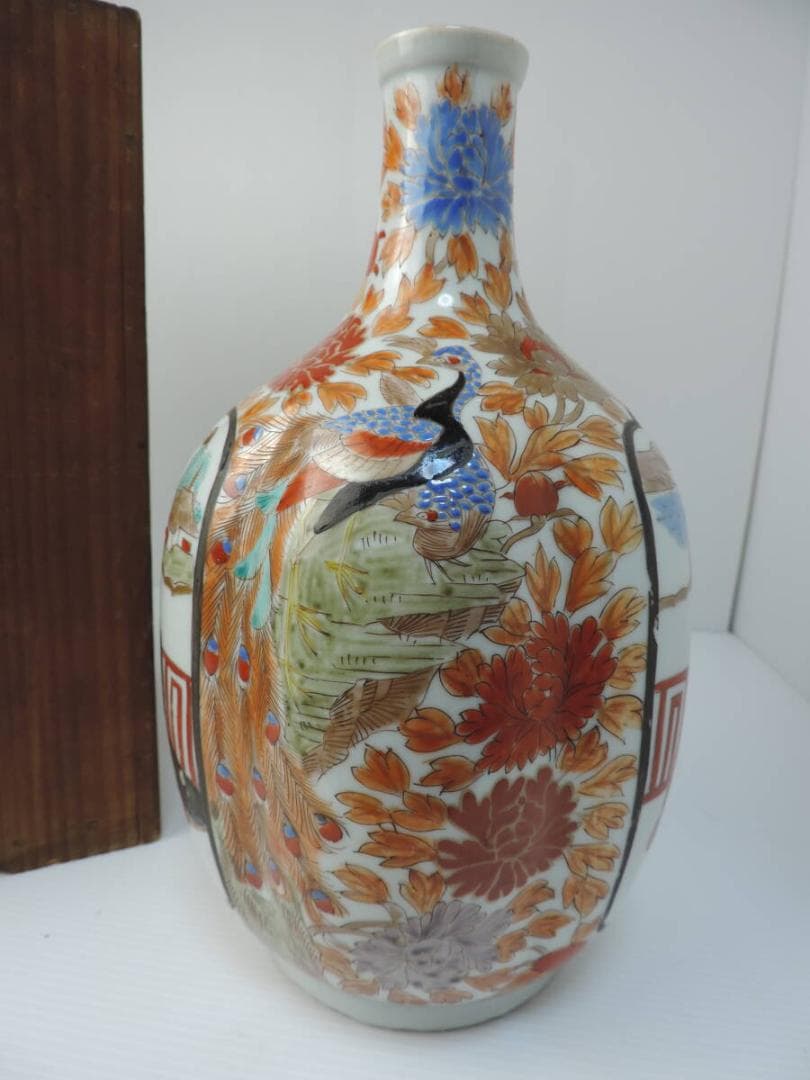 肥蝶山信甫製　色絵徳利　田代紋左衛門　幕末～明治