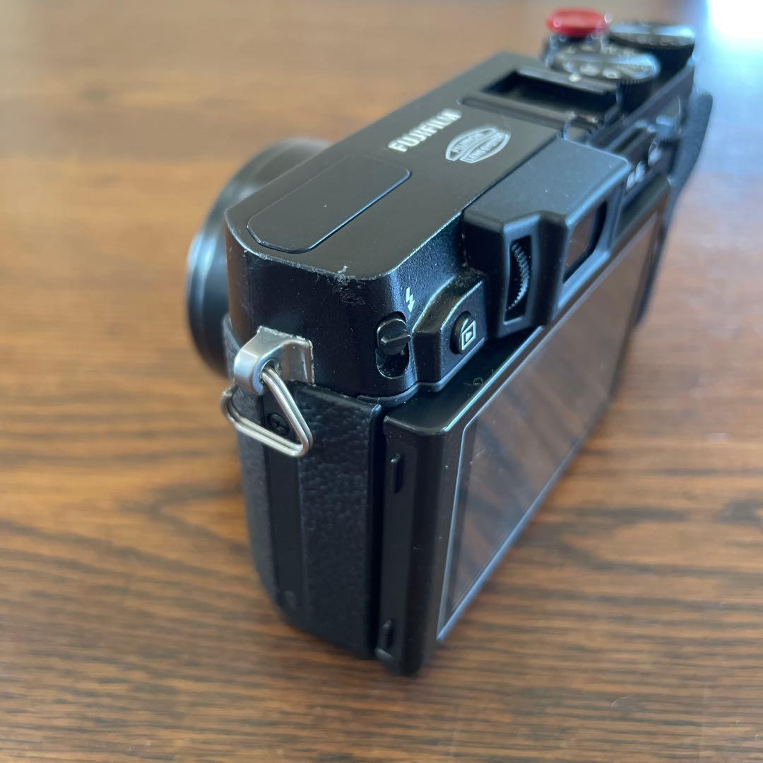 Fujifilm X30 デジタルカメラ ブラック　(付属品多数あります)