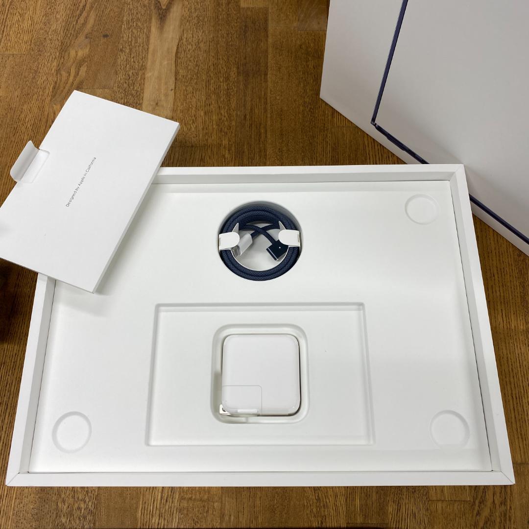 新品、未使用 MacBook Air 13インチ M4 チップ ミッドナイト