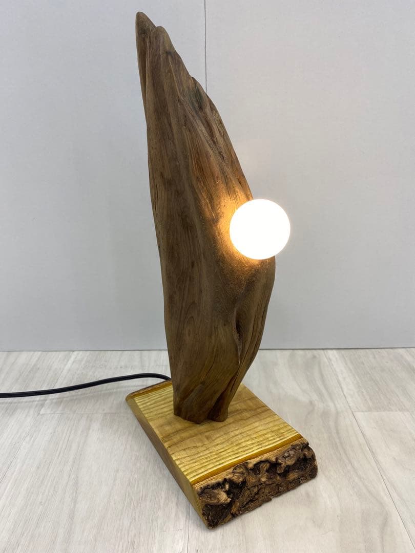 流木ライト　D+L NO.030