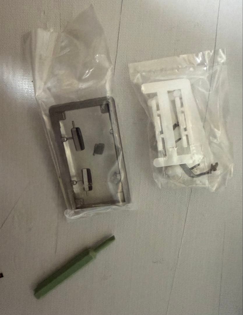 全車純正室内灯付き！　KATO 10-1899 223系　2000番台　新快速