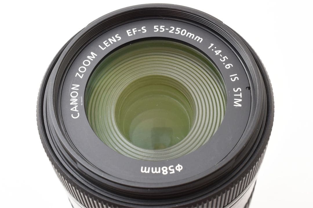 【Canon】EF-S 55-250mm F4-5.6 IS STM キャノン