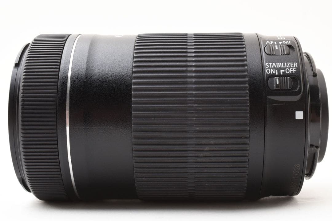 【Canon】EF-S 55-250mm F4-5.6 IS STM キャノン