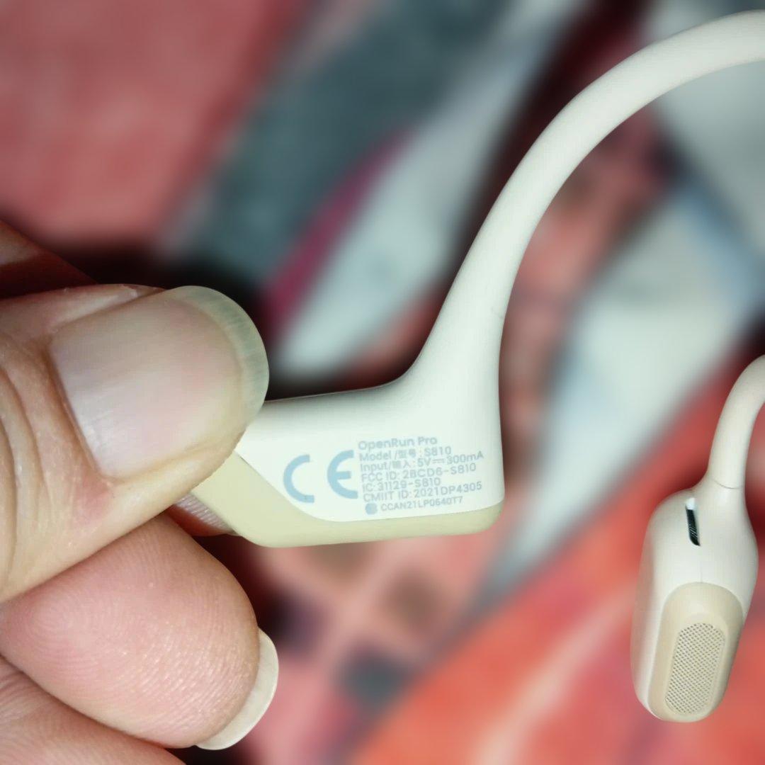 シ*ー様 【音抜群★】SHOKZ Openrun Pro S810 骨伝導イヤホ
