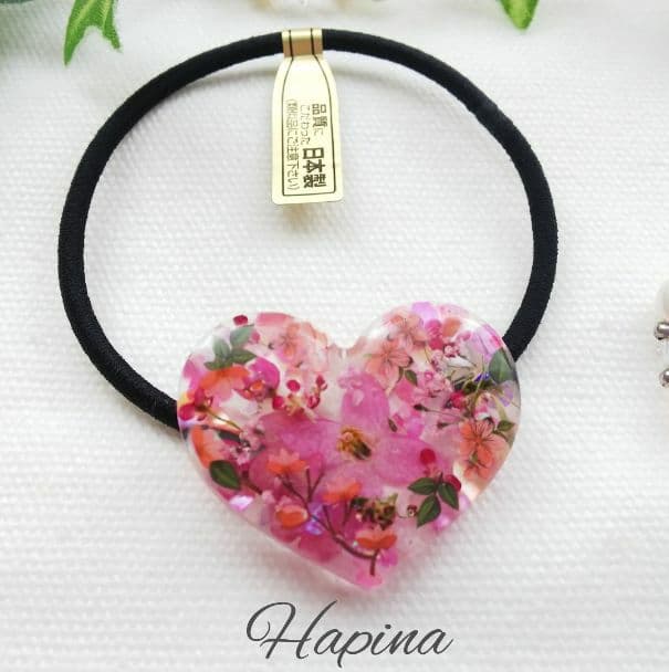 ピンクハートレジンヘアゴム ポニーフック変更可能。