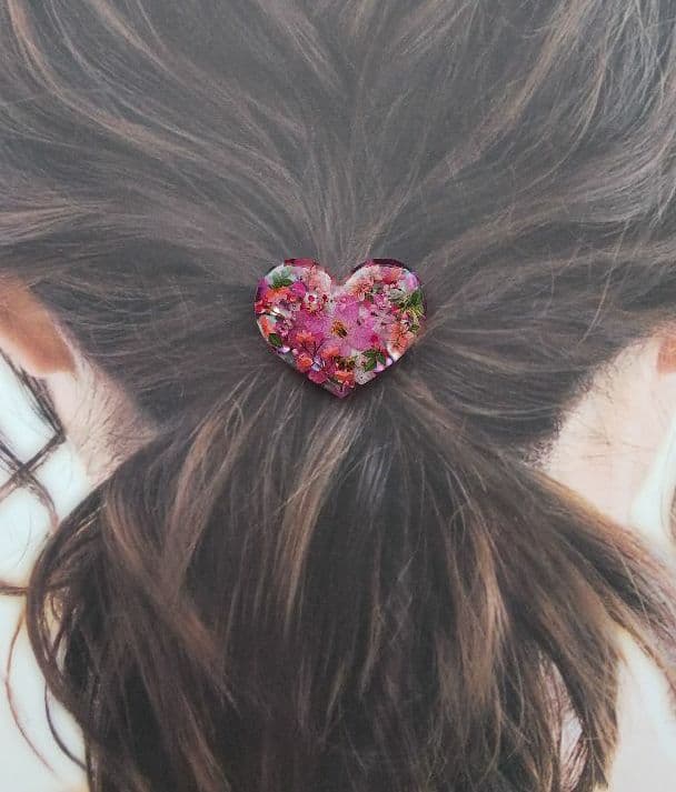 ピンクハートレジンヘアゴム ポニーフック変更可能。