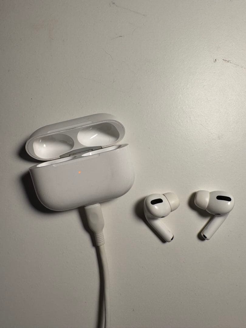 正規品AirPods Pro（第1世代）本体 充電ケース付き