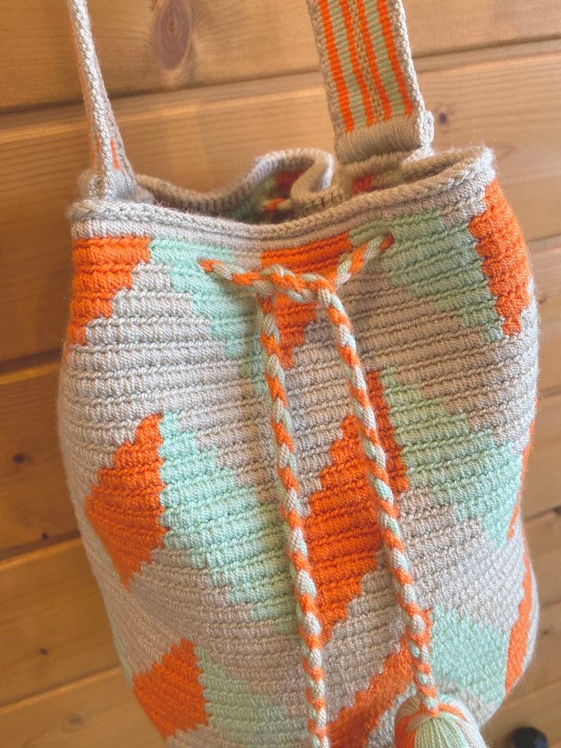 ワユーバッグ wayuubag 1点もの ハンドメイドバッグ 手編み Mサイズ