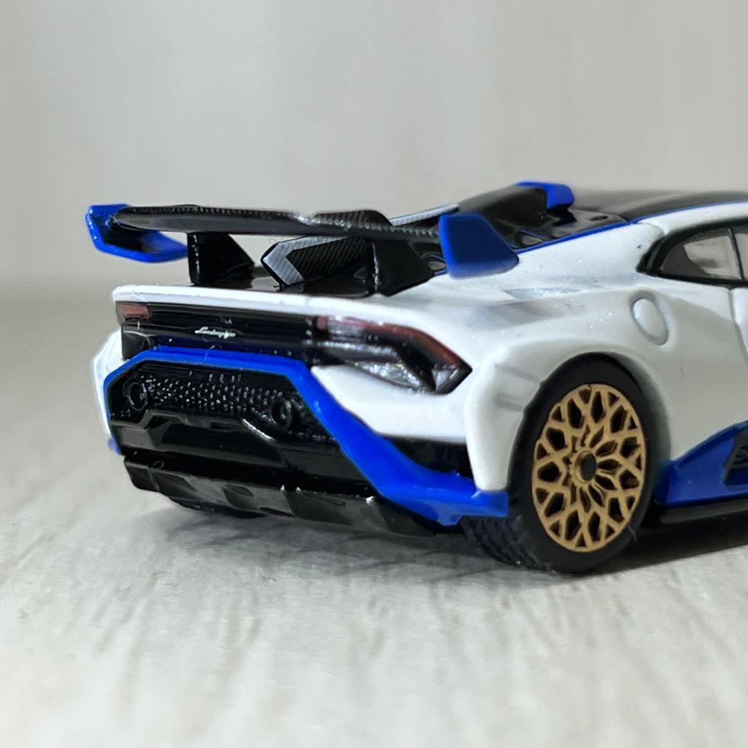 MINIGT ランボルギーニ ウラカン STO