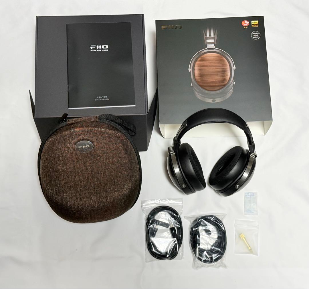 ヘッドホン FiiO FT1