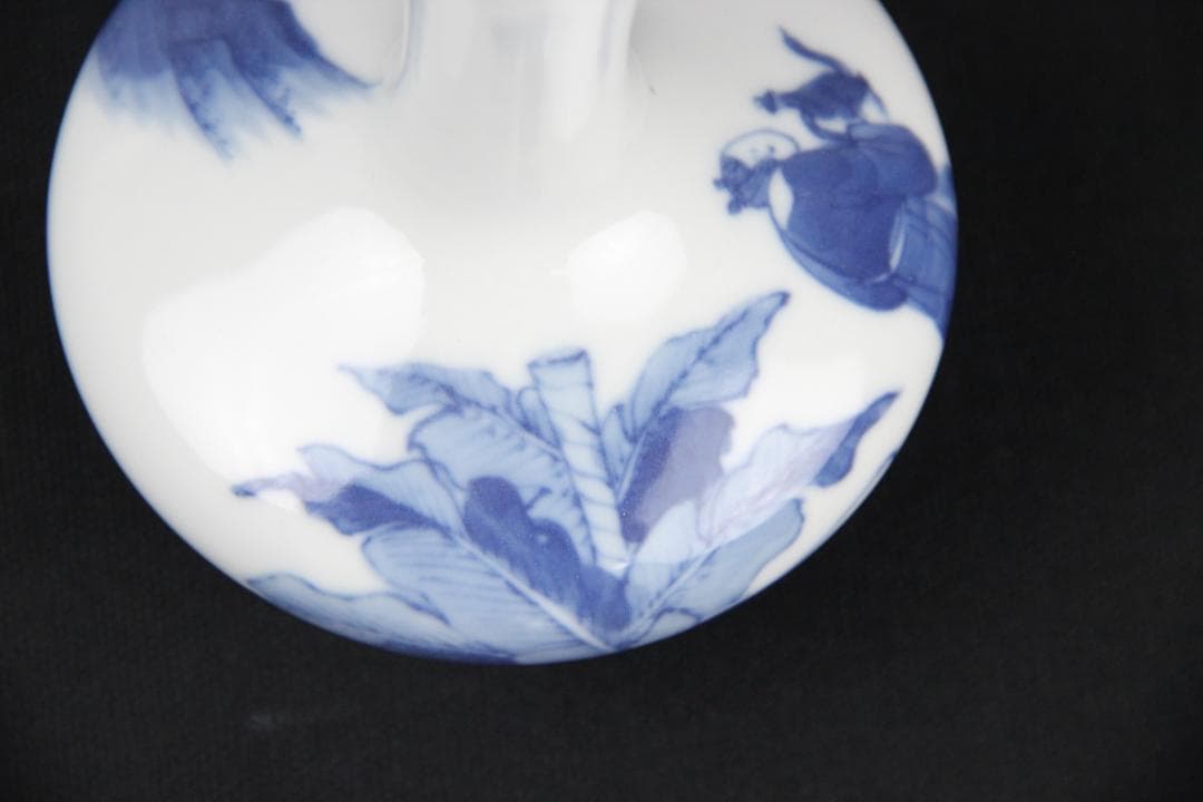 中国美術　青花人物　康熙年製　銘 花瓶 磁器 蔵出 唐物 染付 EYM23-4