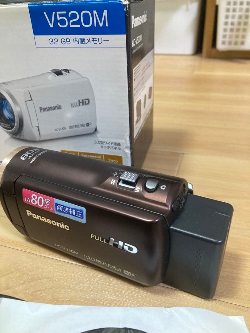 未使用　Panasonic HC-V520M ビデオカメラ 本体