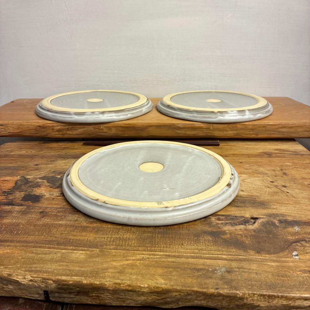 新品　陶器　陶芸作家　プレート皿3枚　307