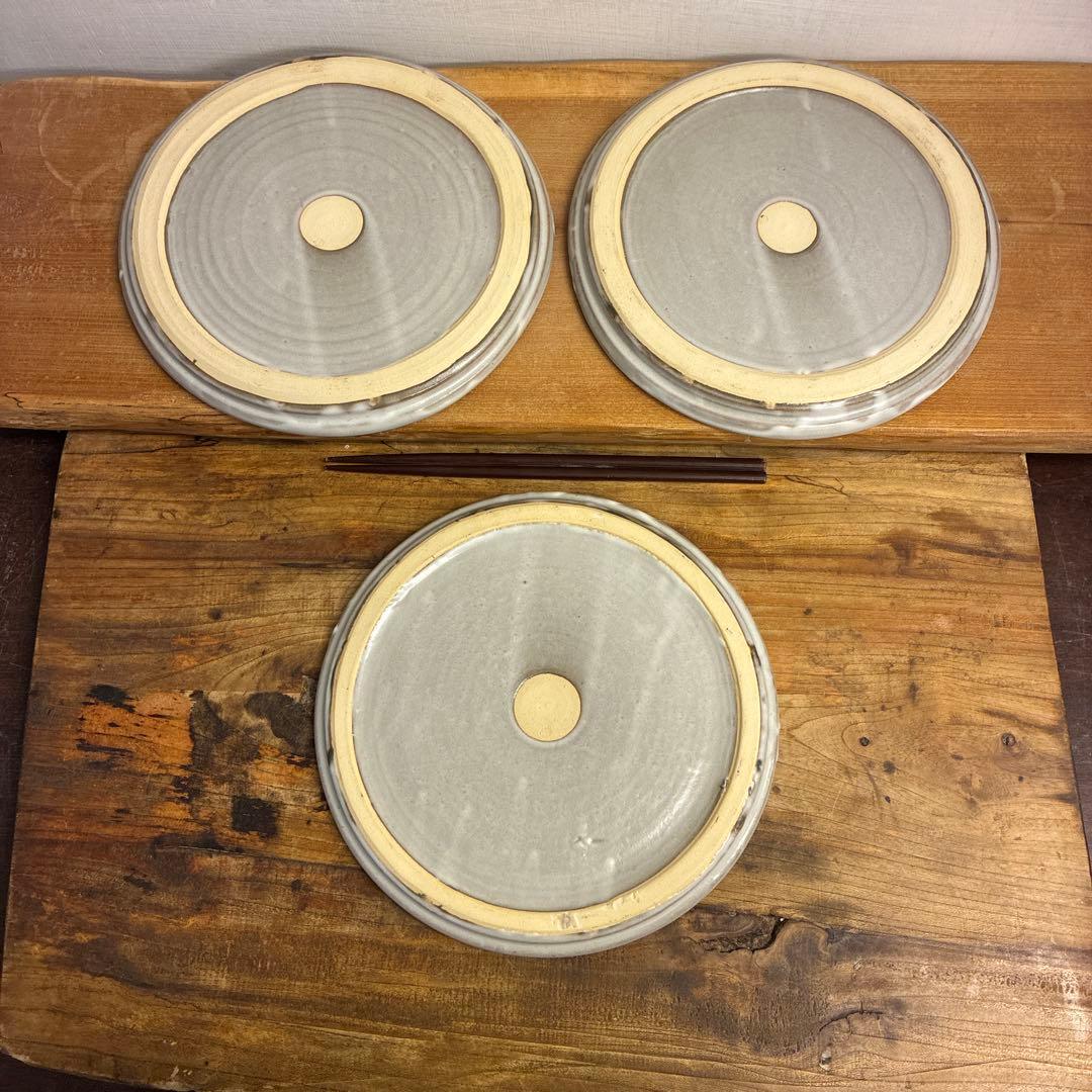 新品　陶器　陶芸作家　プレート皿3枚　307