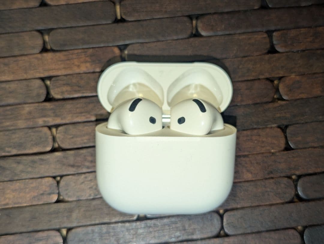 【純正 開封品】AirPods 第4世代 ノイズキャンセル付