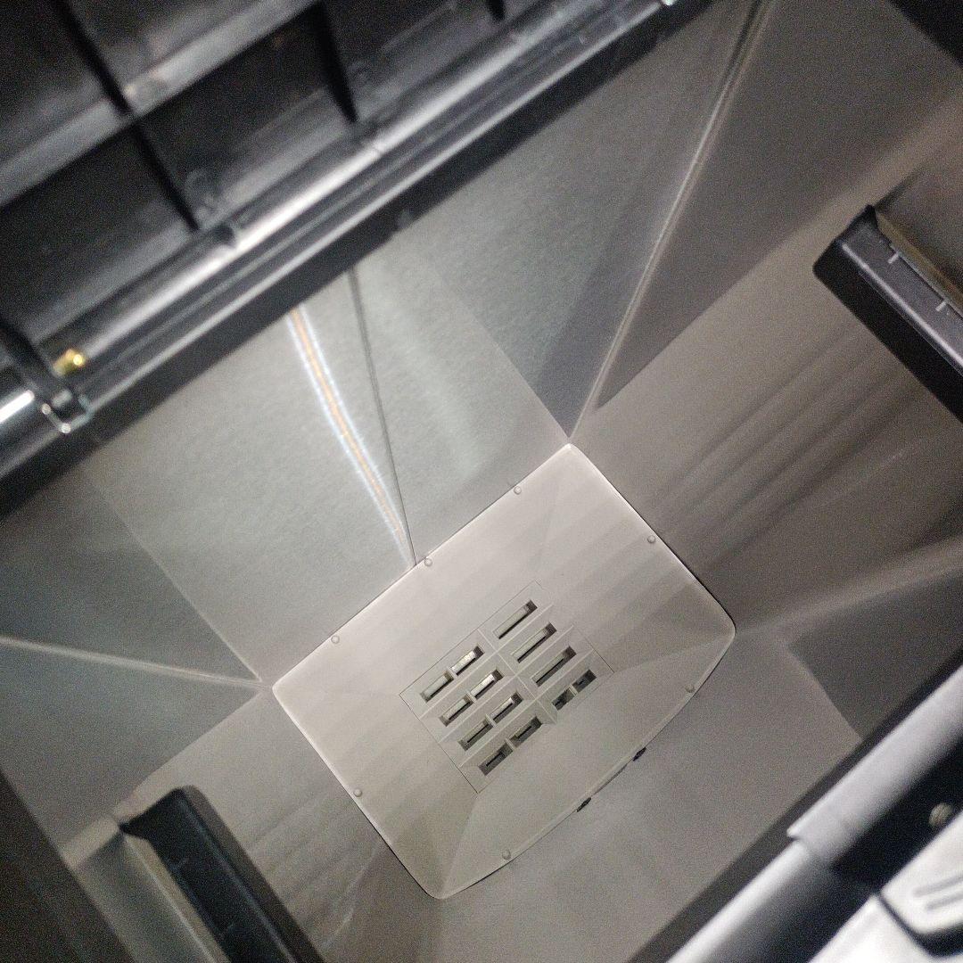 未使用　米びつ 30kgステンレススチールスマートライスバレル