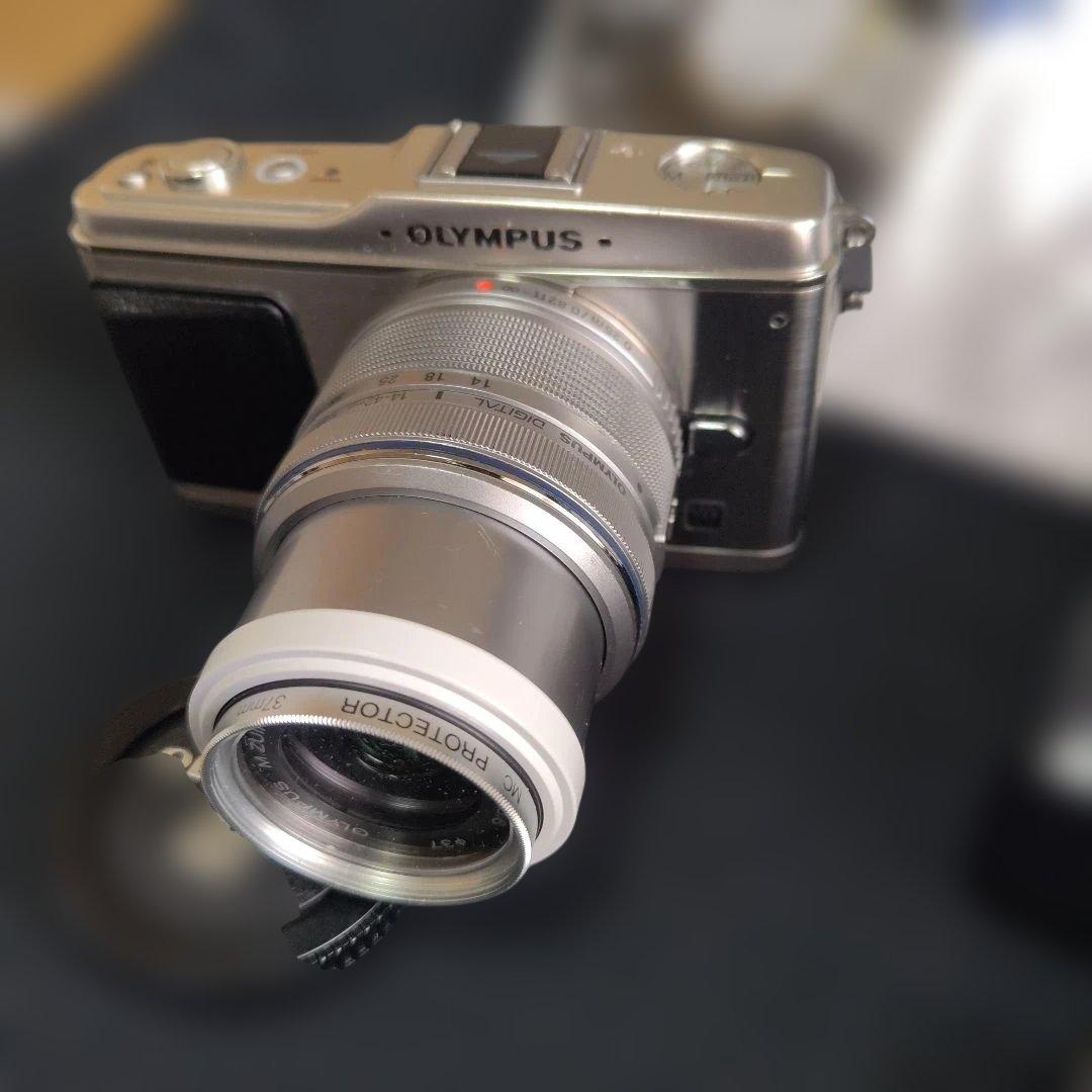OLYMPUS ミラーレス一眼 PEN E-P1 14-42mm　難あり