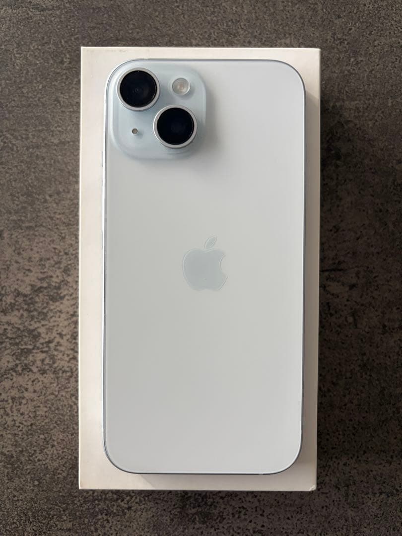 Apple iPhone 15 ブルー　本体
