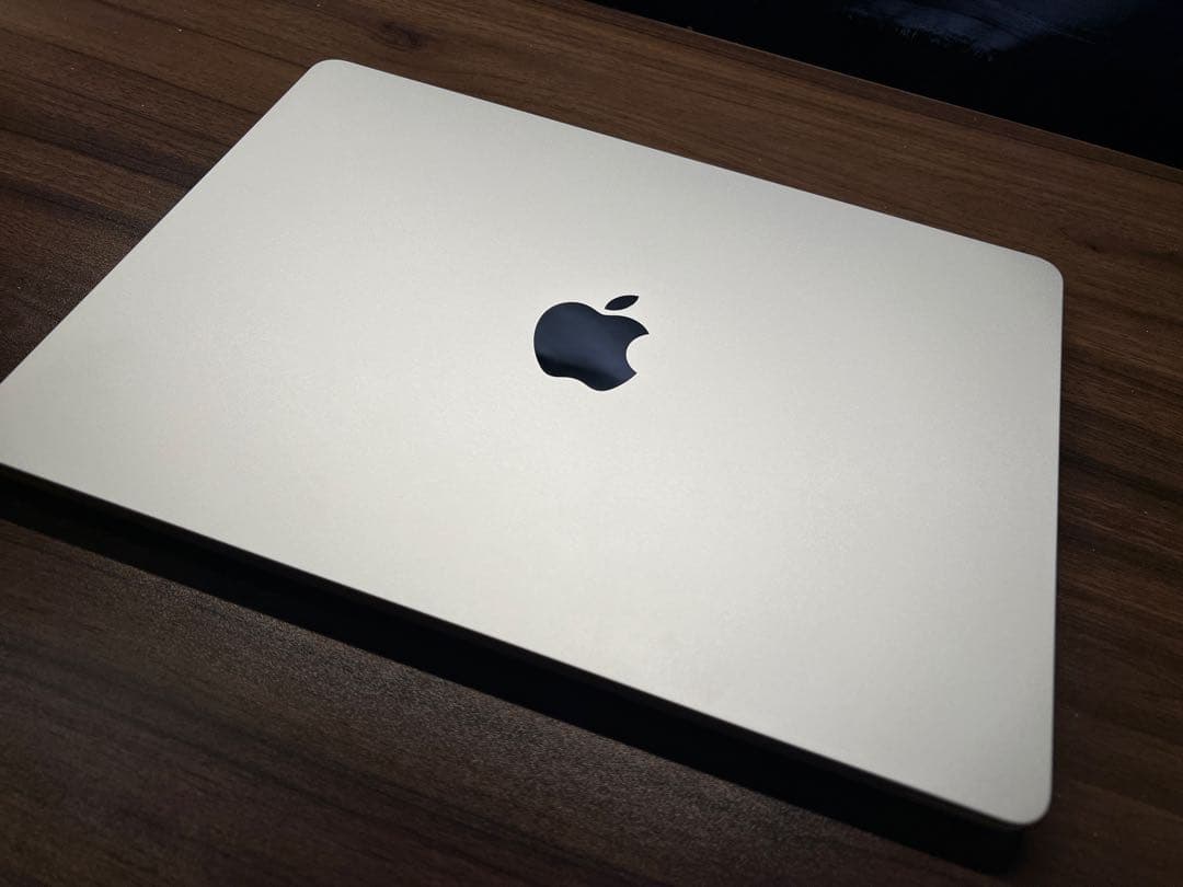 【雪】MacBook Air M2 + Wi-Fi6ルーター付