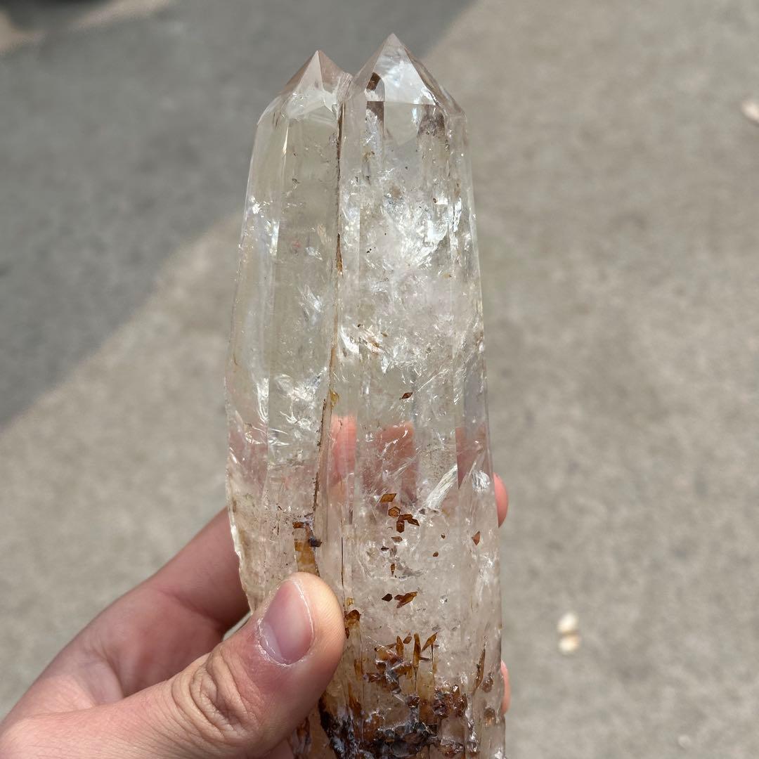 天然石水晶のWポイント　置物　ご購入前に在庫確認必要G.832