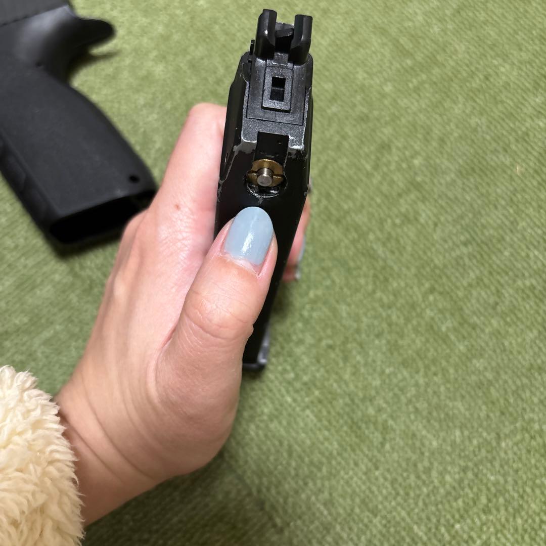 Carbon8製 STRIKERNEUN9 Co2 ガスガン ストライカー9