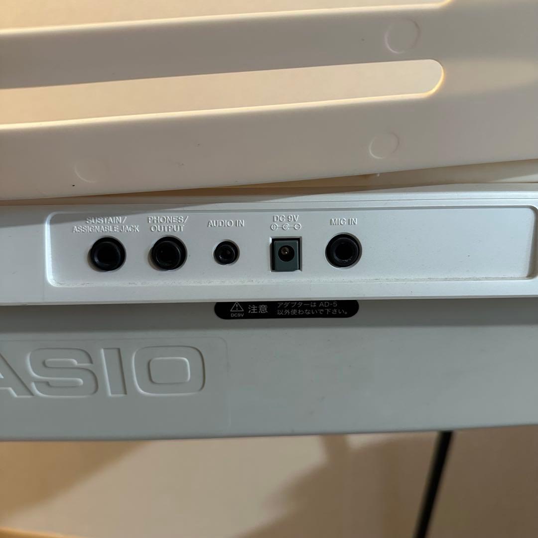 CASIO カシオ　電子ピアノ　電子キーボード　LK-208