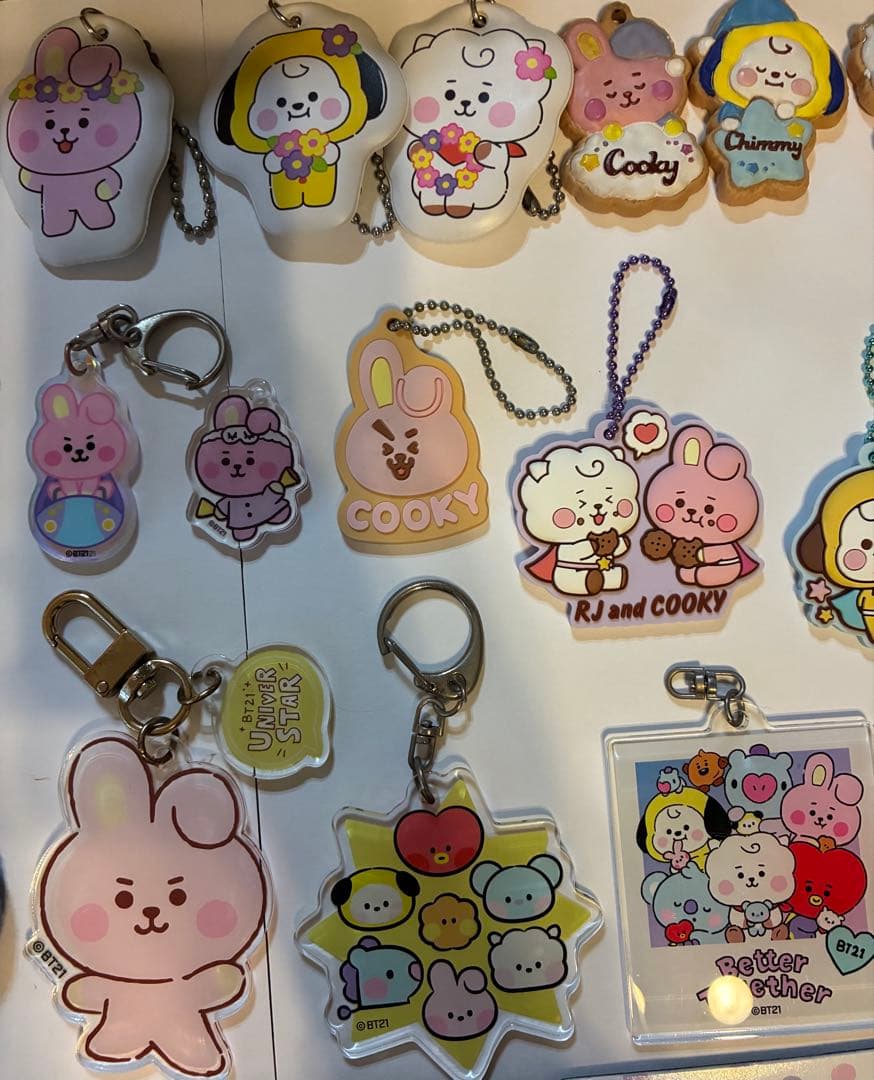 BT21 キーホルダー チャーム マグネット アクスタ　グッズ　まとめ売り