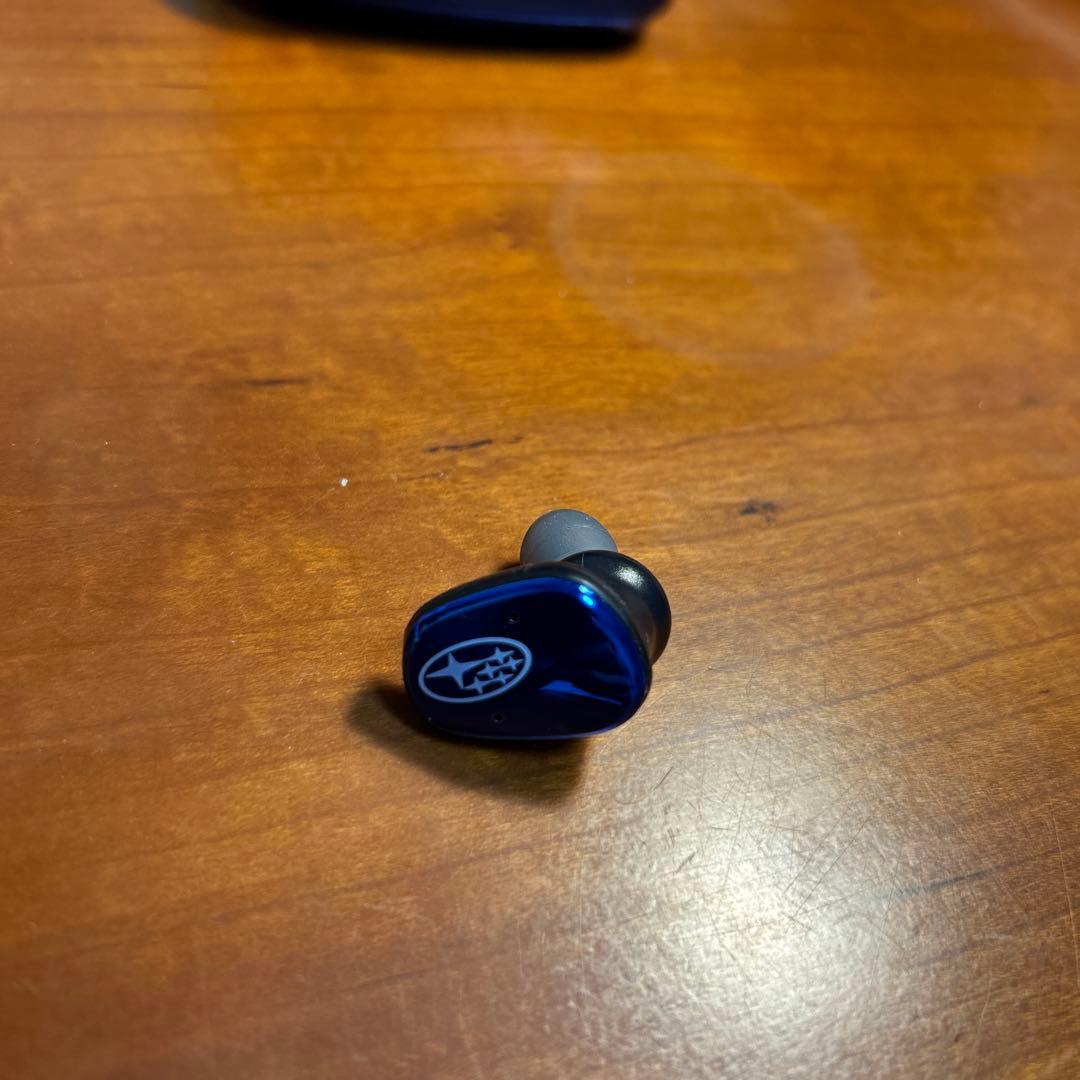 スバル　Bluetoothワイヤレスイヤホン