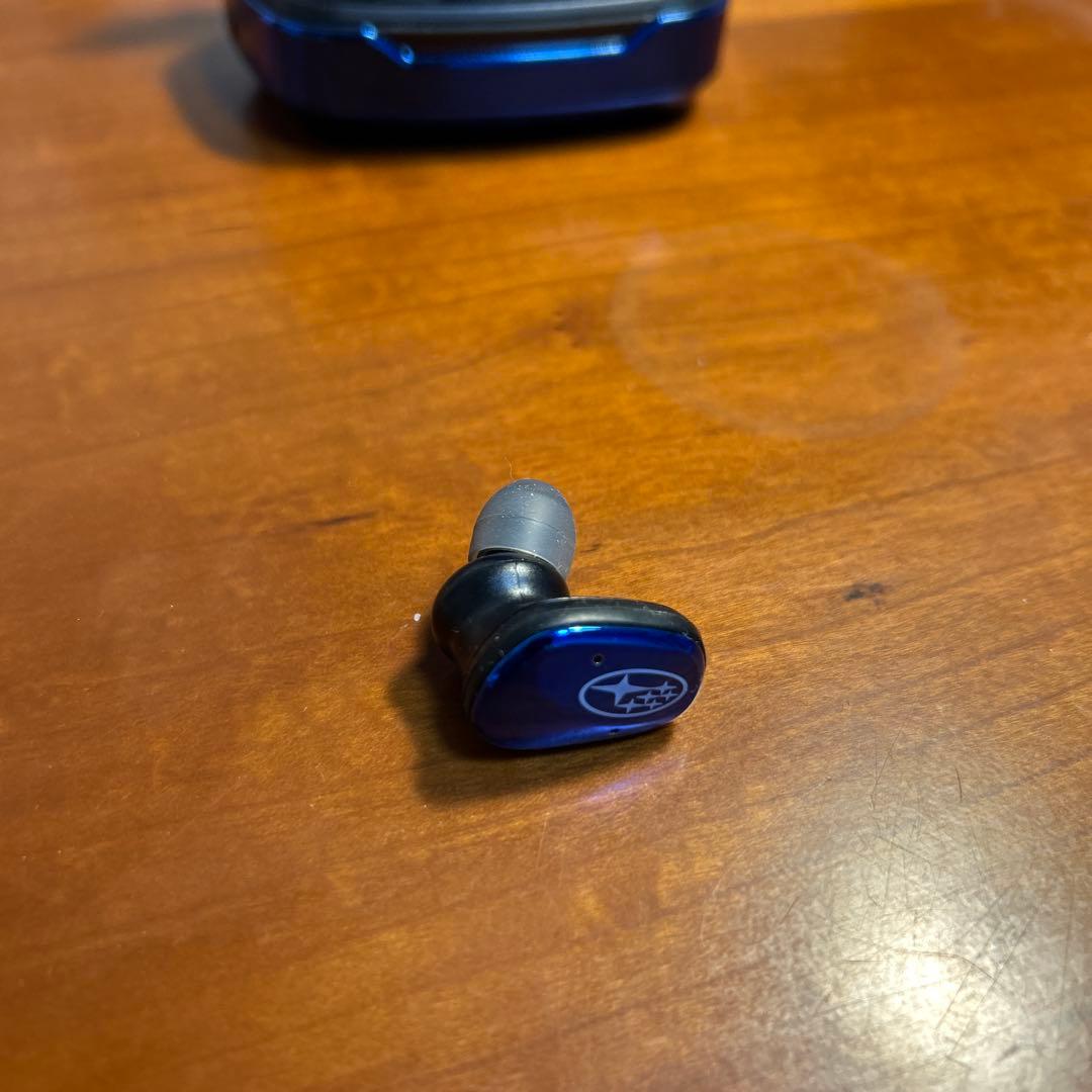 スバル　Bluetoothワイヤレスイヤホン