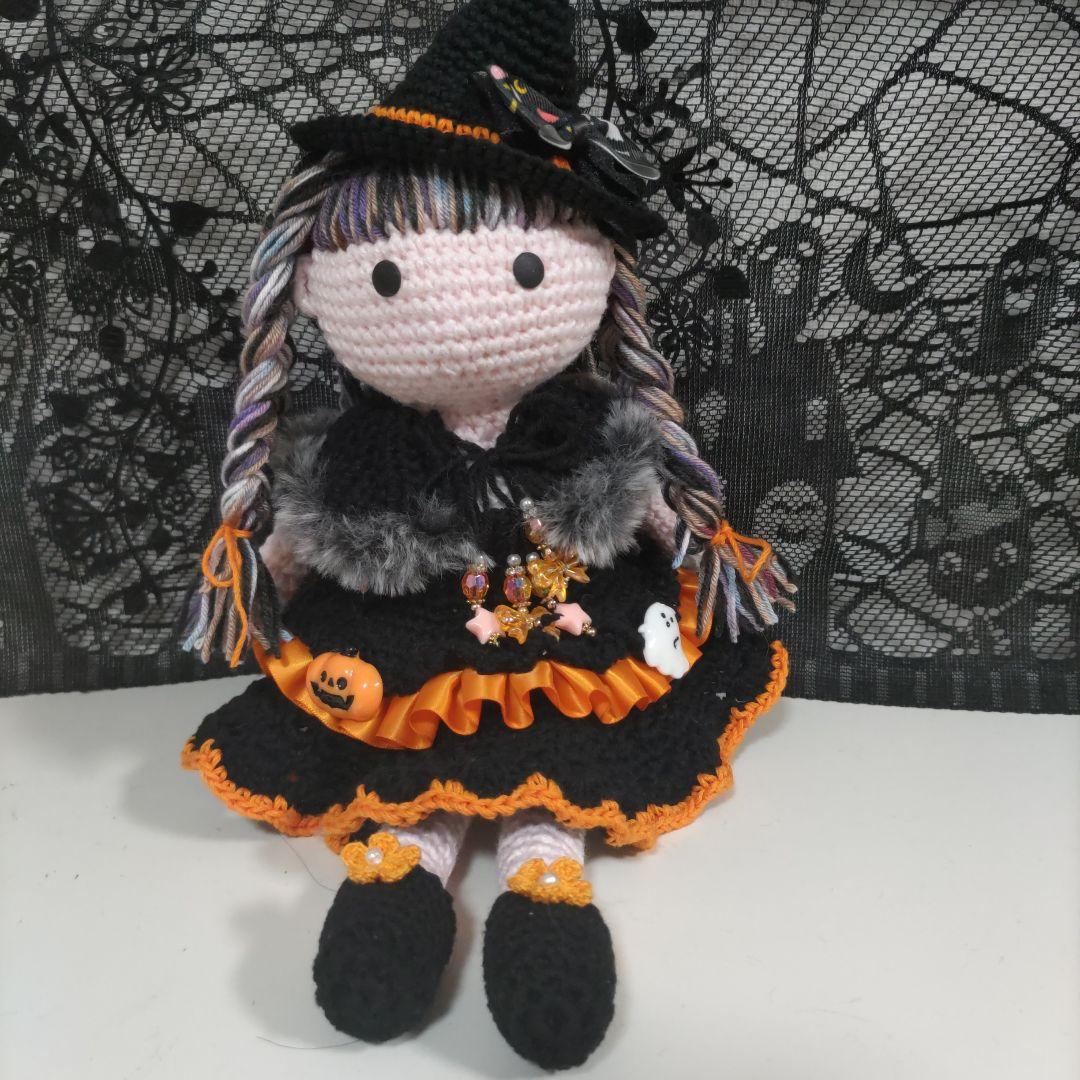 編みぐるみの女の子達（アリス、赤ずきんちゃん、ハロウィン、ポニーテール、深緑の服