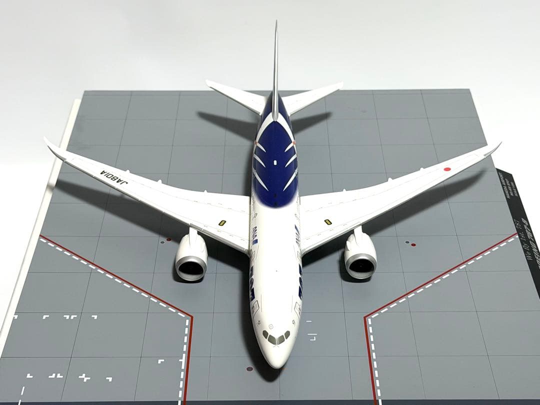 全日空商事 1/200 B787-8 ANA初号機 NH20054