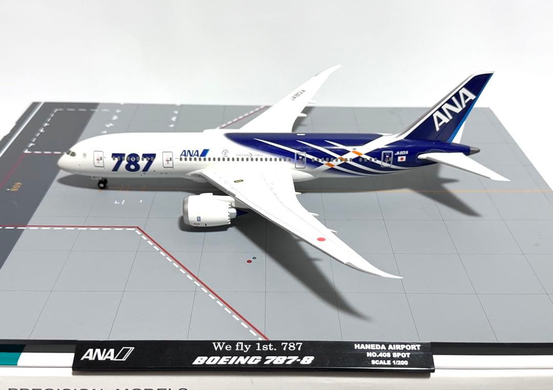 全日空商事 1/200 B787-8 ANA初号機 NH20054