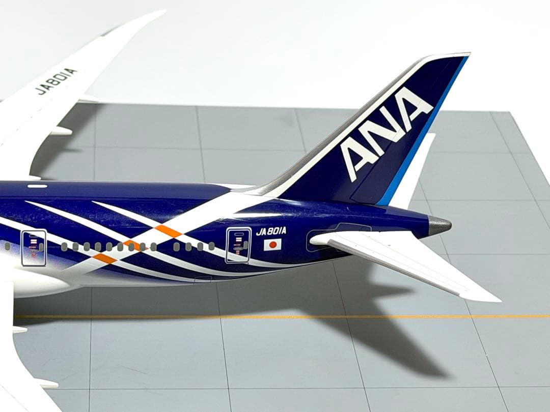 全日空商事 1/200 B787-8 ANA初号機 NH20054