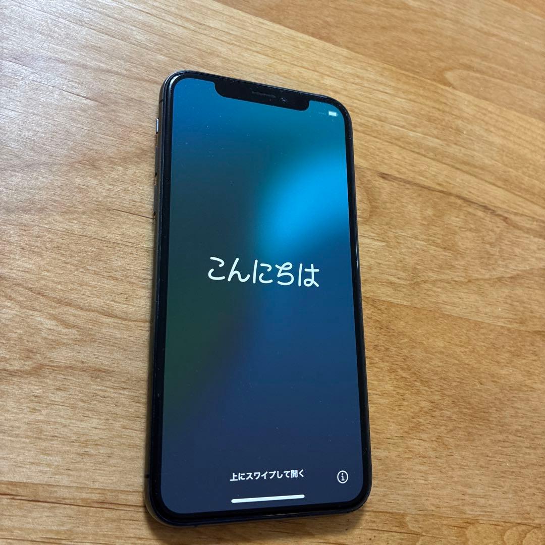 iPhone Xs(SIMロックあり)